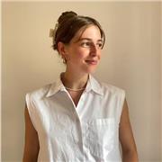 Italienisch Muttersprachlerin in Lehrerin Ausbildung